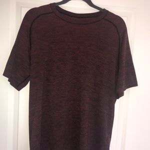 Lululemon Men’s Metal Vent Tech Short Sleeve - L